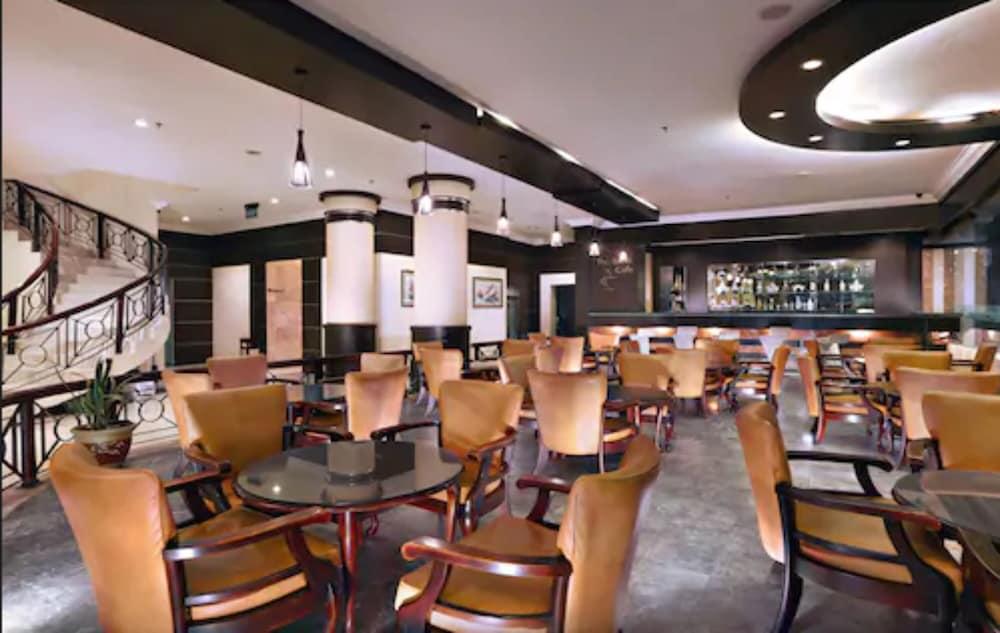 Aston Karimun City Hotel Tanjung Balai Karimun Buitenkant foto